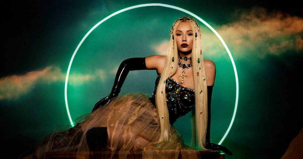 “Savior”: Iggy Azalea lança primeiro clipe da era “Surviving the Summer”