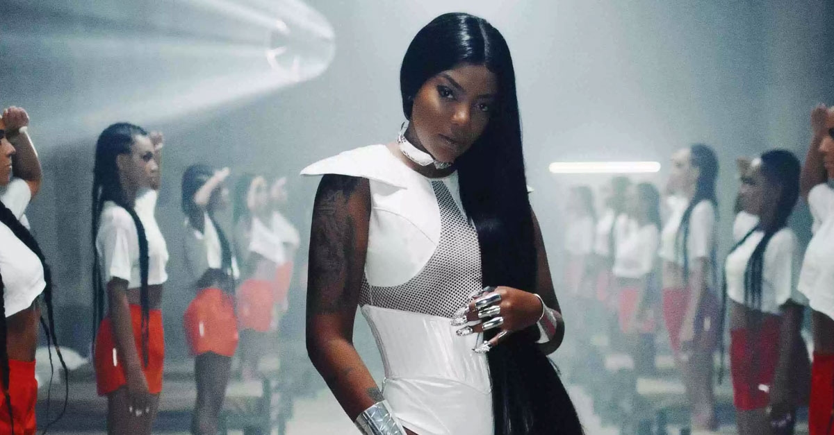 Após pedido dos fãs, Ludmilla altera capa do single “Jogando Sujo”