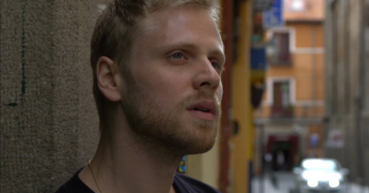 “Quando” | Davi Sabbag lança EP solo e clipe com participação de Jade Baraldo