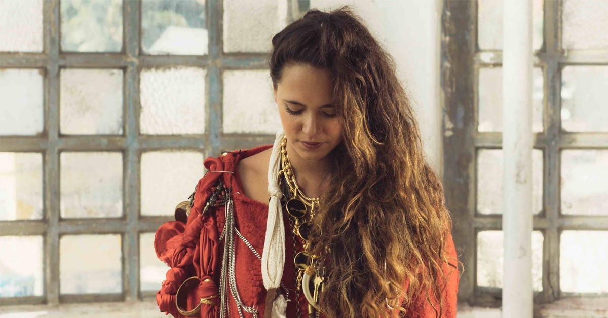 Entrevista | Tiê conta mais sobre o single “Deixa Queimar” e gravação de dvd