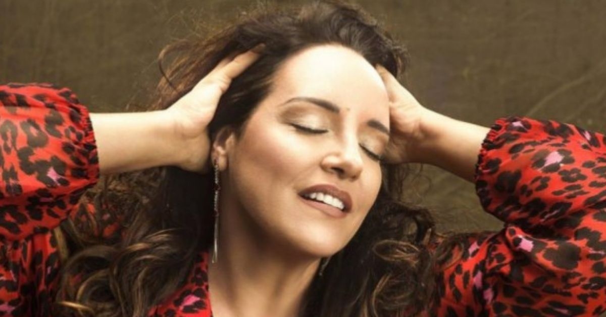 Ana Carolina lança EP “Fogueira em Alto Mar”