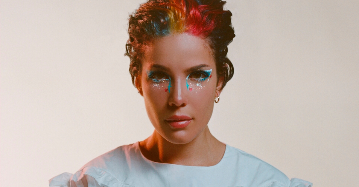 “Manic” | Aclamado pela crítica, novo álbum de Halsey é lançado