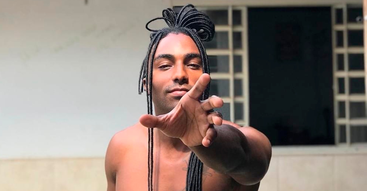 Mc Maha une dois universos no single “Funk Emo”; ouça!