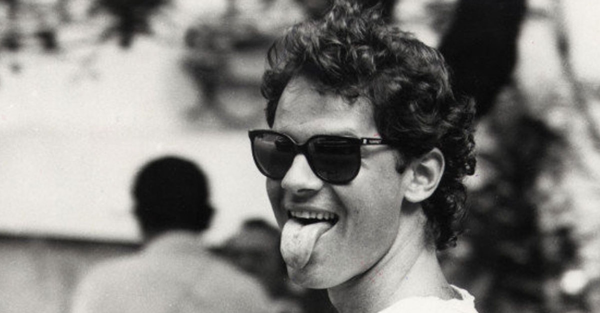 Lucinha Araújo, mãe de Cazuza, proíbe execução da obra do filho em manifestações contra a democracia