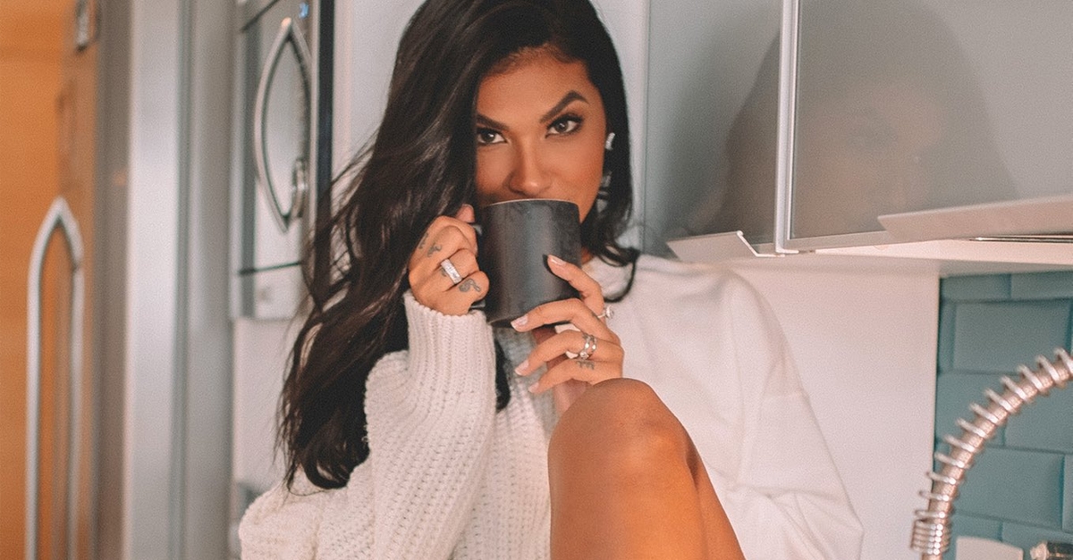 Com apresentações de Pocah e Ludmilla, o Warner Pride acontece neste sábado