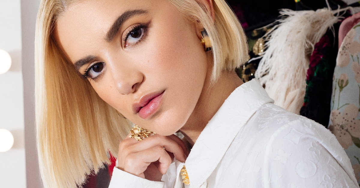 Manu Gavassi vence o Ícone MIAW em premiação da MTV