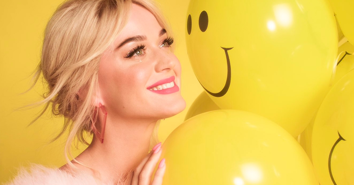 “Smile” | Katy Perry revela tracklist de quinto álbum de estúdio