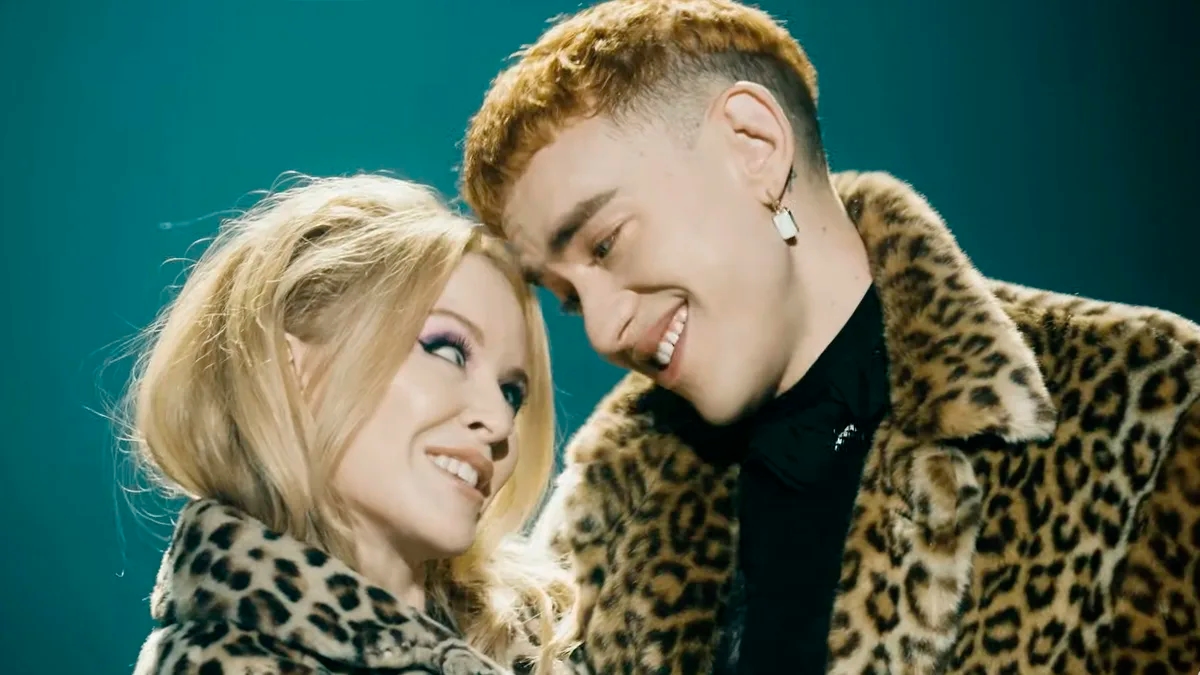 Kylie Minogue lança “A Second To Midnight” com Years & Years; assista ao clipe!