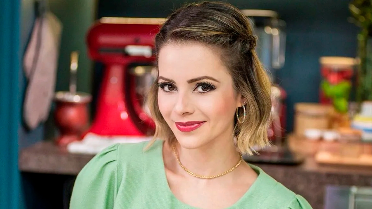 Sandy é destaque em pôster de “Evidências do Amor”