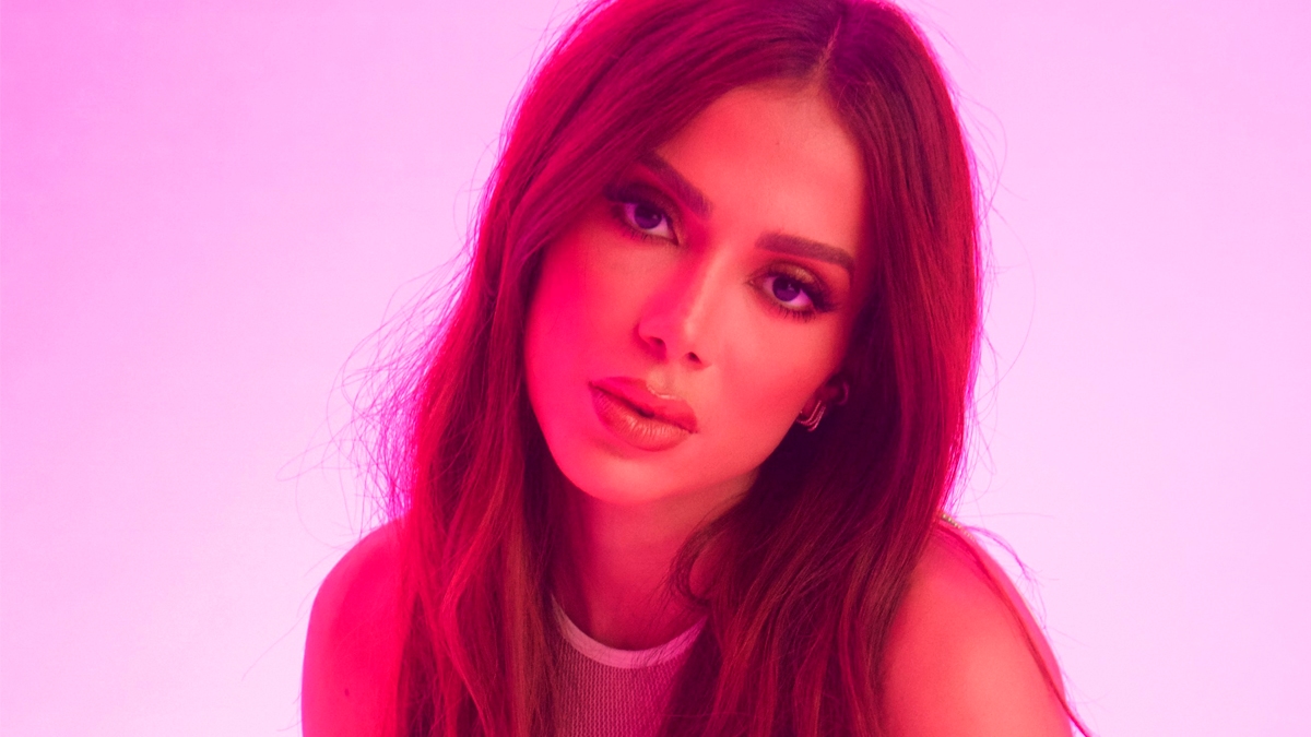 Anitta e Taylor Swift são destaques no American Music Awards; veja os vencedores!