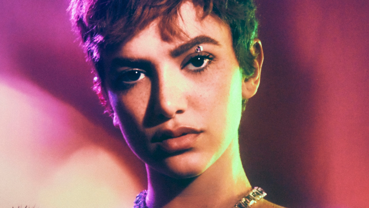 Manu Gavassi anuncia turnê “Eu Só Queria Ser Normal” e shows começam em julho; confira as datas!