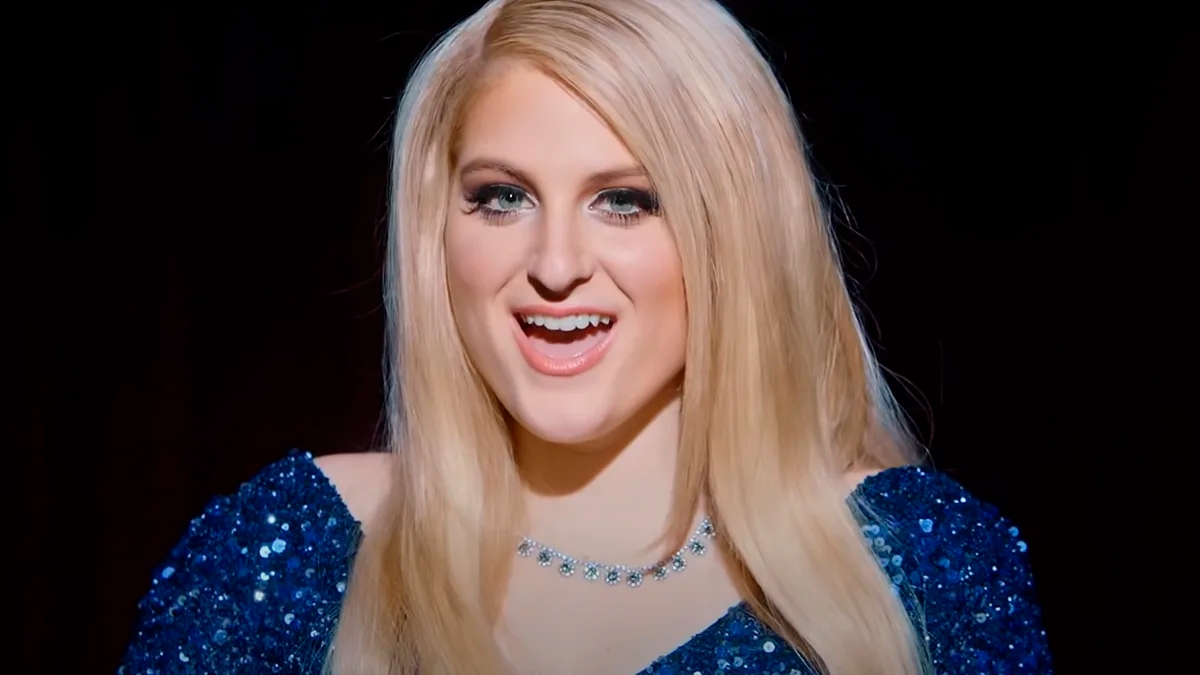 Meghan Trainor lança videoclipe de “Title” após sete anos