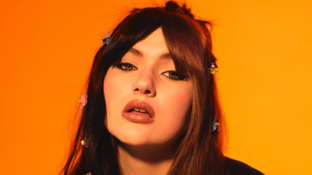 Dona do hit viral “abcdefu”, Gayle anuncia EP de estreia