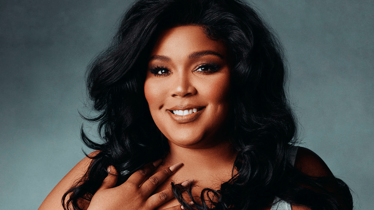 Lizzo lança o single “Love In Real Life” e anuncia álbum