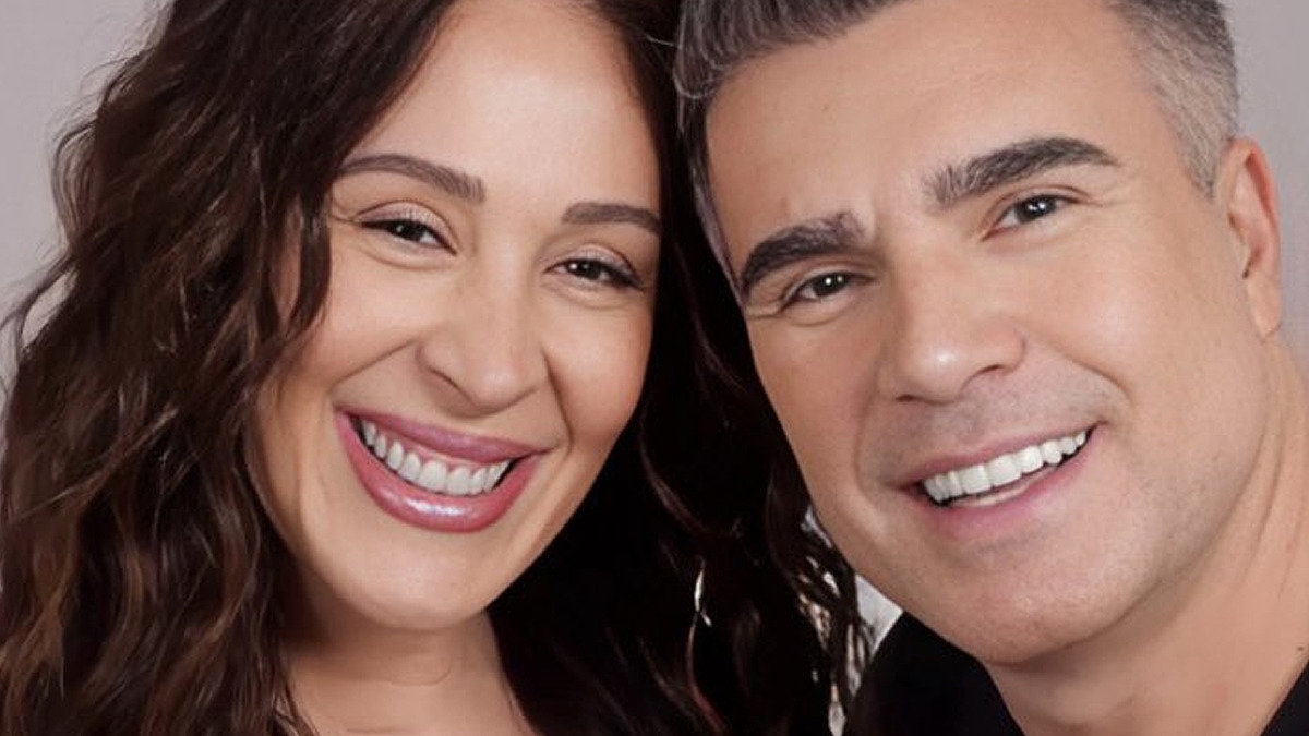 Claudia Raia e Jarbas Homem de Mello anunciam gravidez