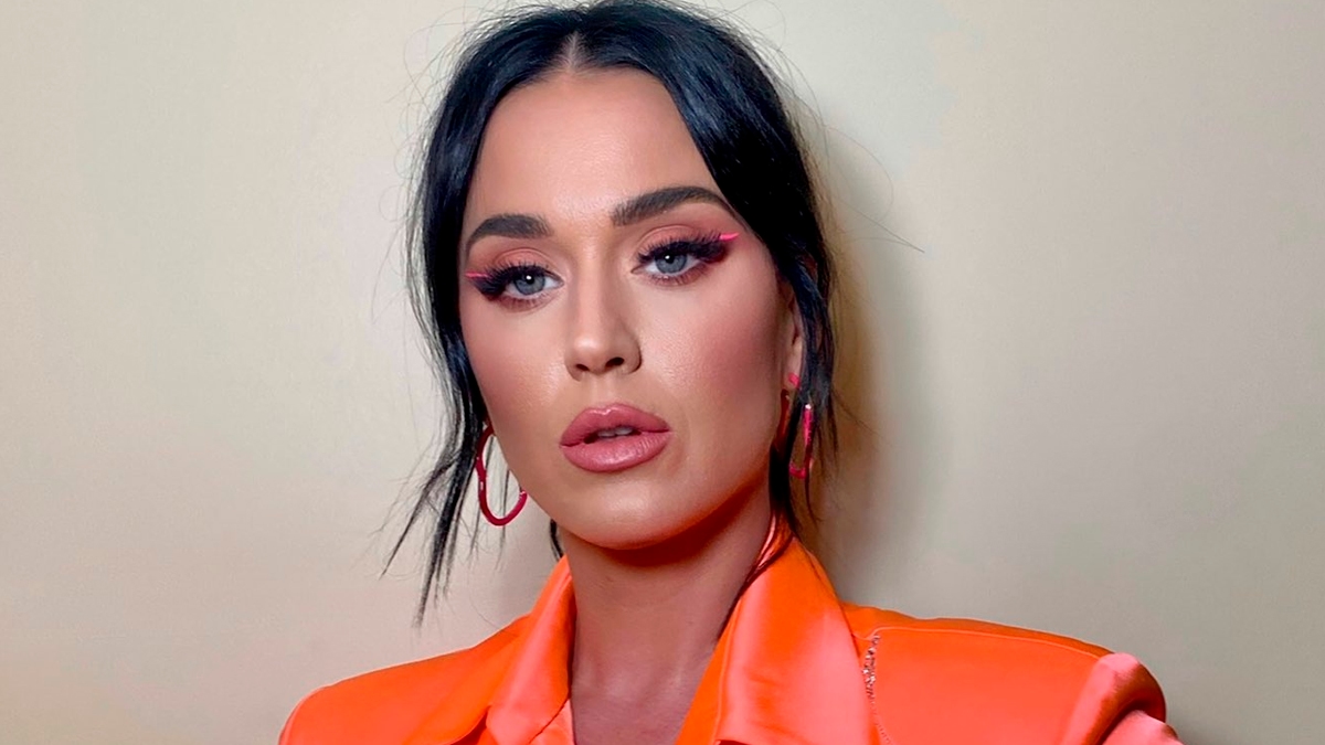 Katy Perry revela se deu dicas a Rihanna para o Super Bowl