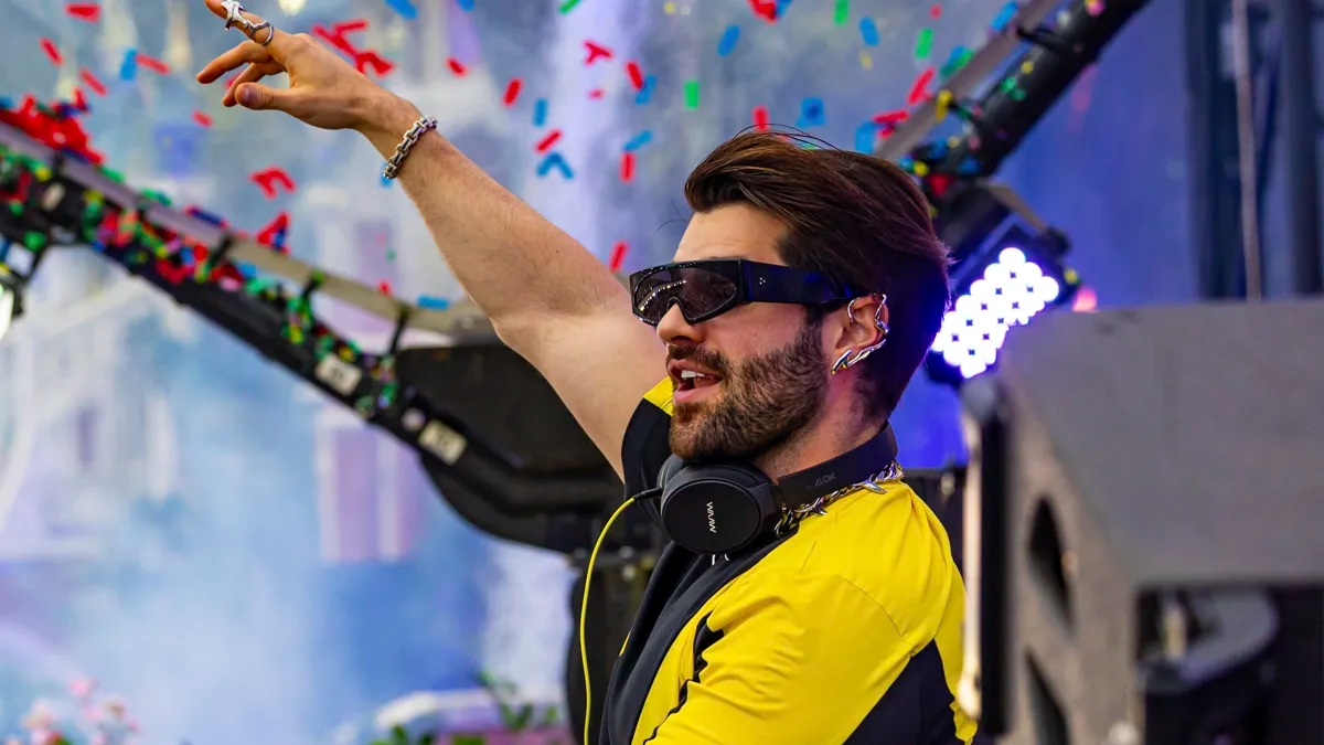 Alok leva final do campeonato X1 dos Crias e o Jogo das Estrelas para a CCXP23