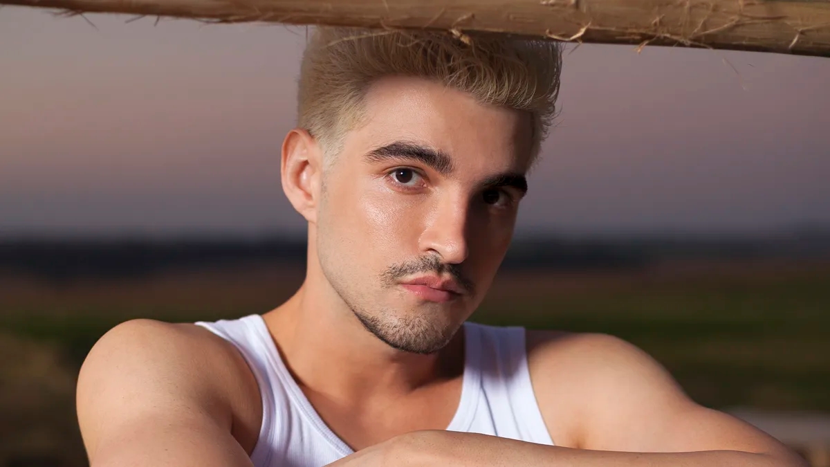 Jão ganha documentário do The Town e Coca-Cola no TikTok