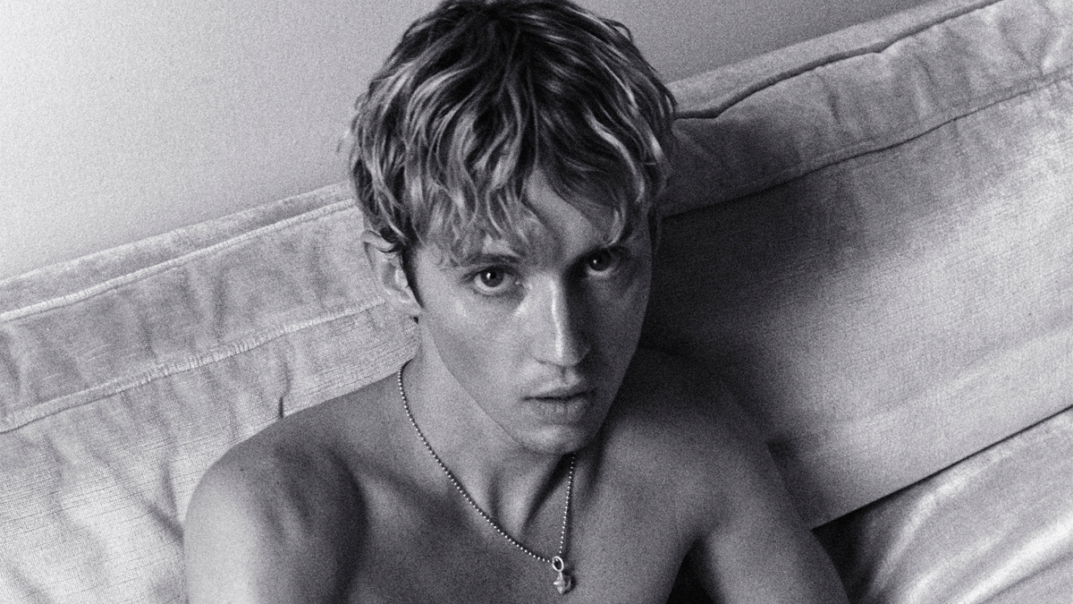 Letra e Tradução: “Strill Got It” – Troye Sivan