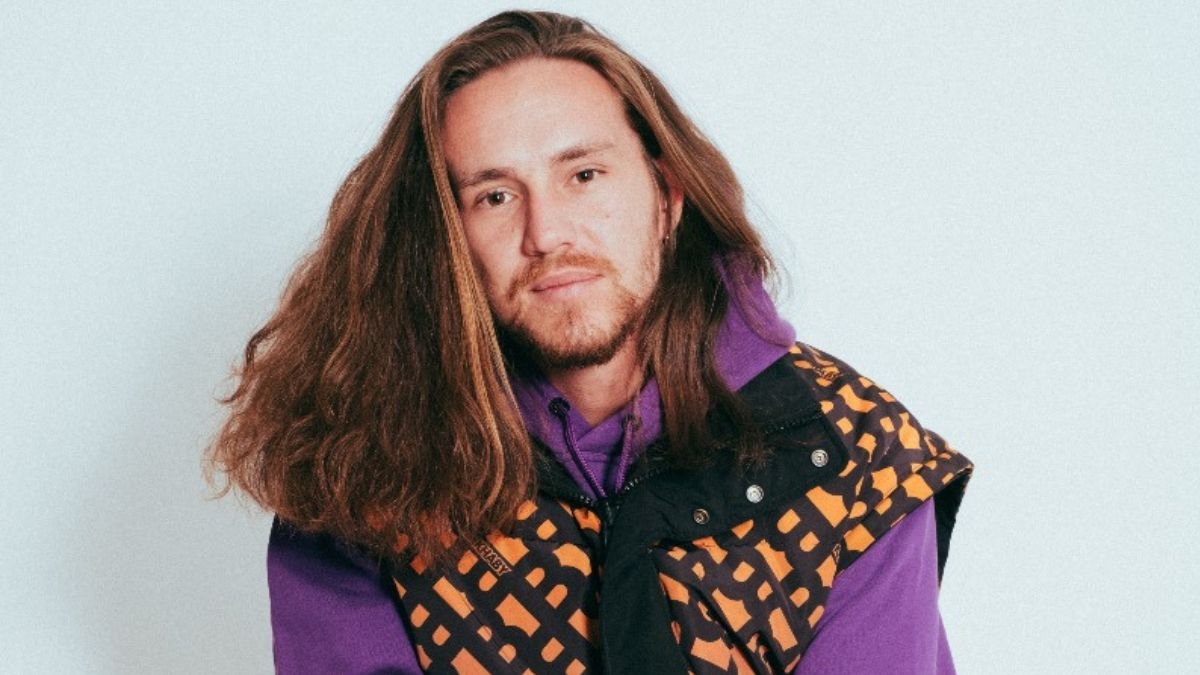 Entrevista | Vitor Kley lança primeiro DVD da carreira e fala sobre planos para 2024: “Os fãs vão se surpreender”