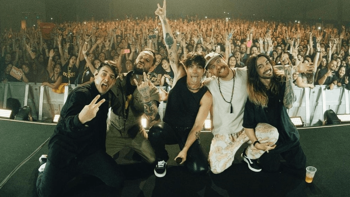 NX Zero disponibiliza “Tour Cedo Ou Tarde Ao Vivo” na íntegra 