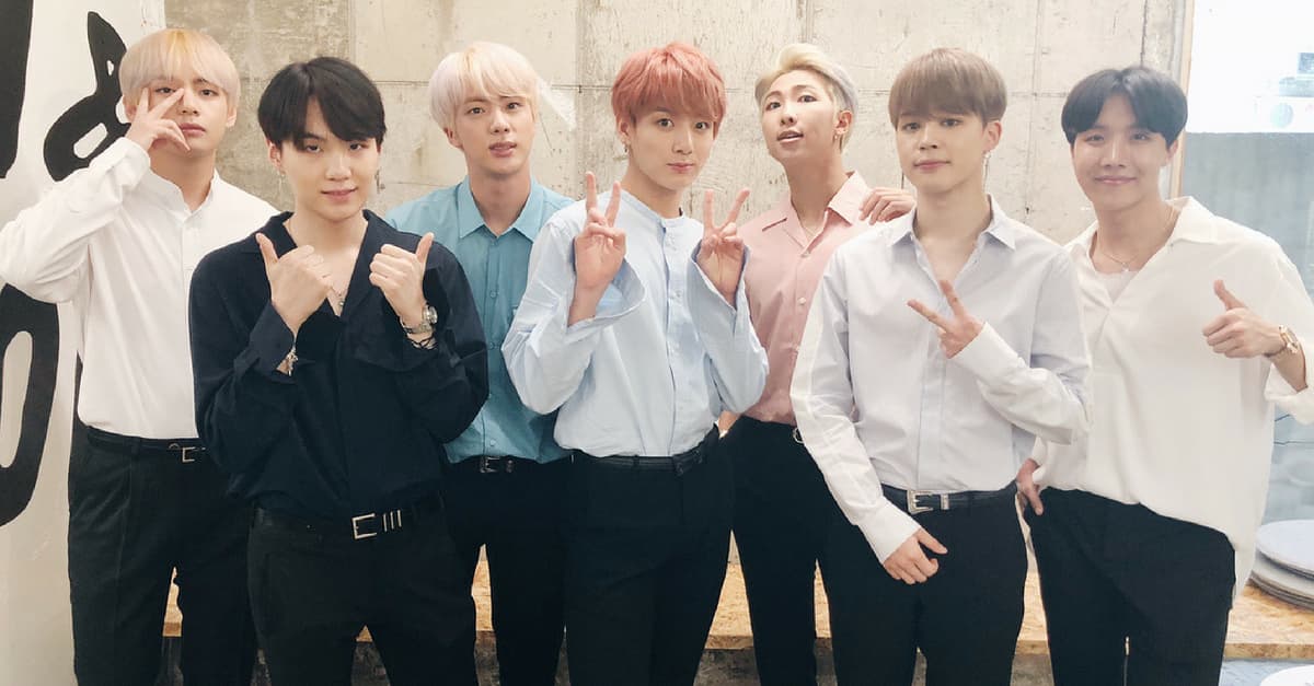 BTS empata recorde de Justin Bieber na parada Social 50 da Billboard