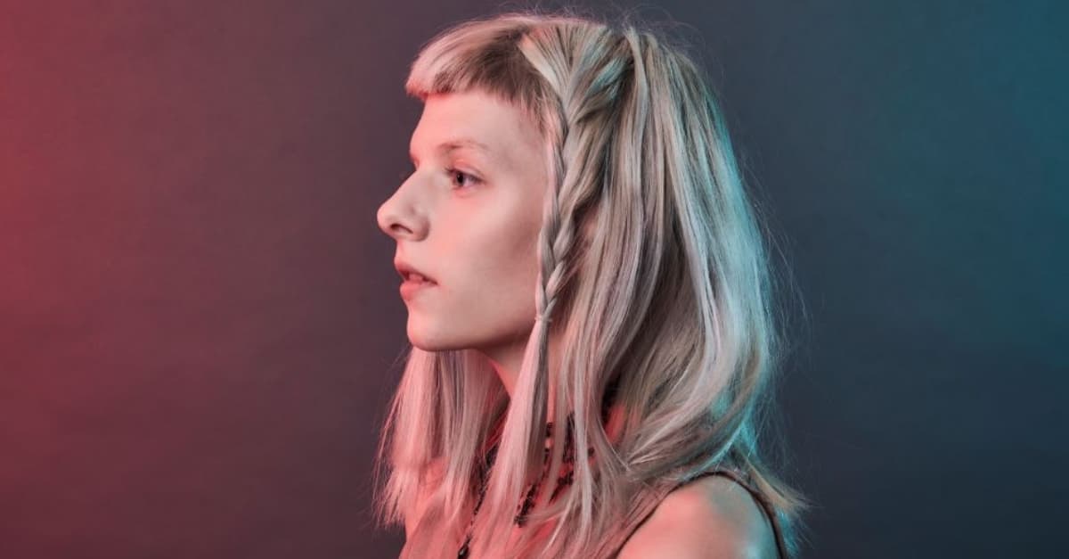 Aurora virá ao Brasil em maio para cinco shows