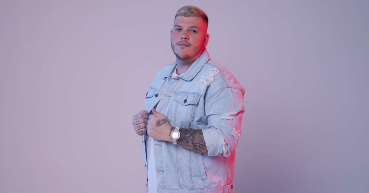 “Chão de Estrelas” | Após conflito na agenda, Anitta não estará no dvd de Ferrugem