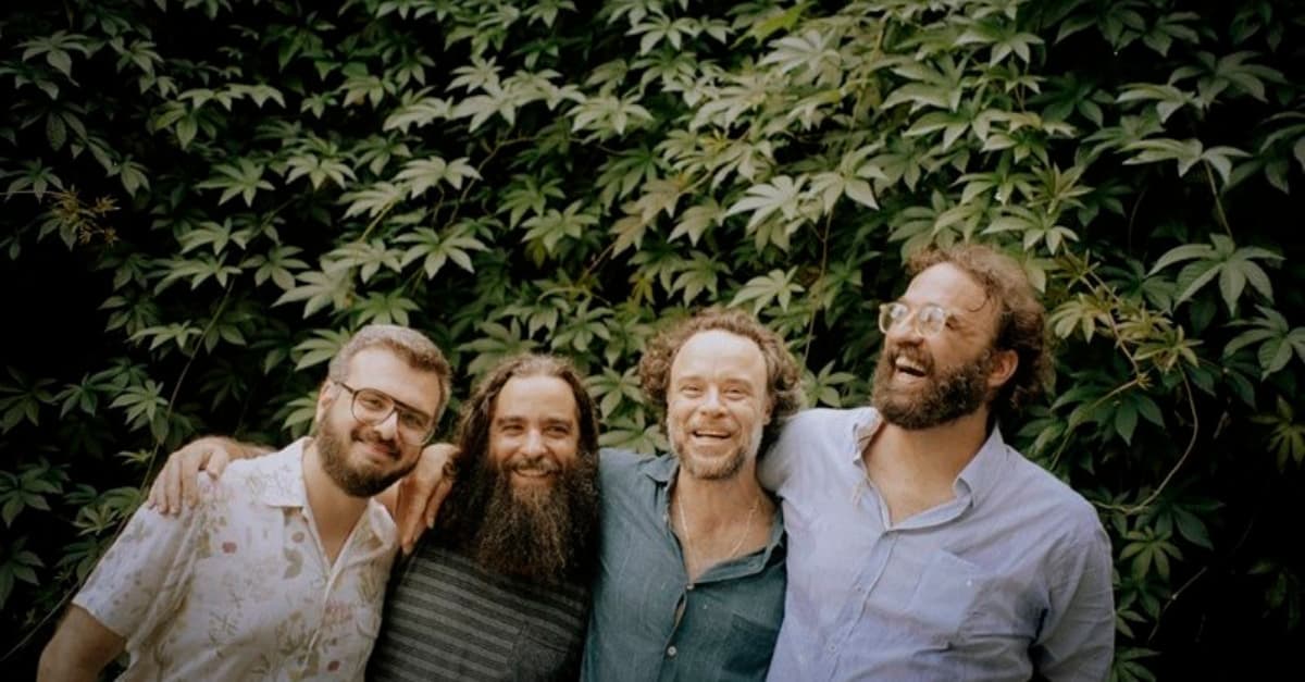 Multishow exibe hoje o show da banda Los Hermanos ao vivo na TV e Internet