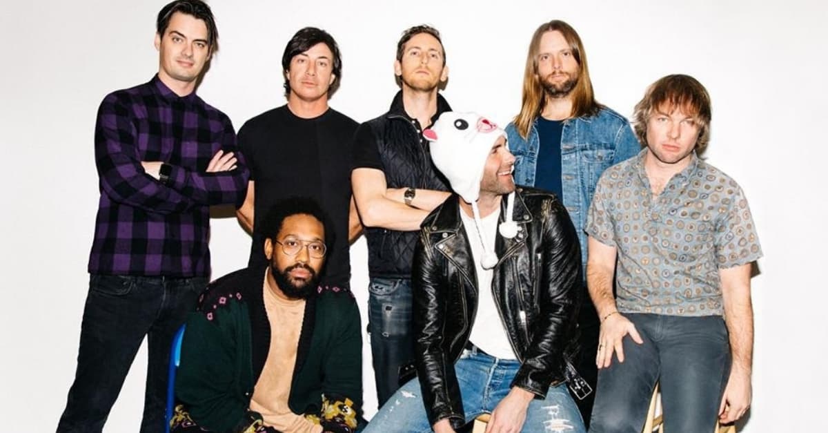 Maroon 5 volta ao Brasil como atração principal do Villa Mix Festival