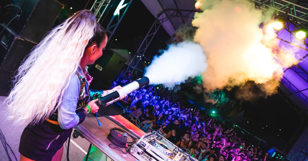 “Ajudar Para Comemorar” | Bruna Strait, Giordanna Forte e Gui Serrano são confirmados em live beneficente