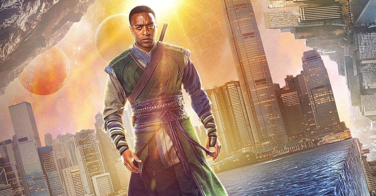 Chiwetel Ejiofor é confirmado em “Doutor Estranho 2”
