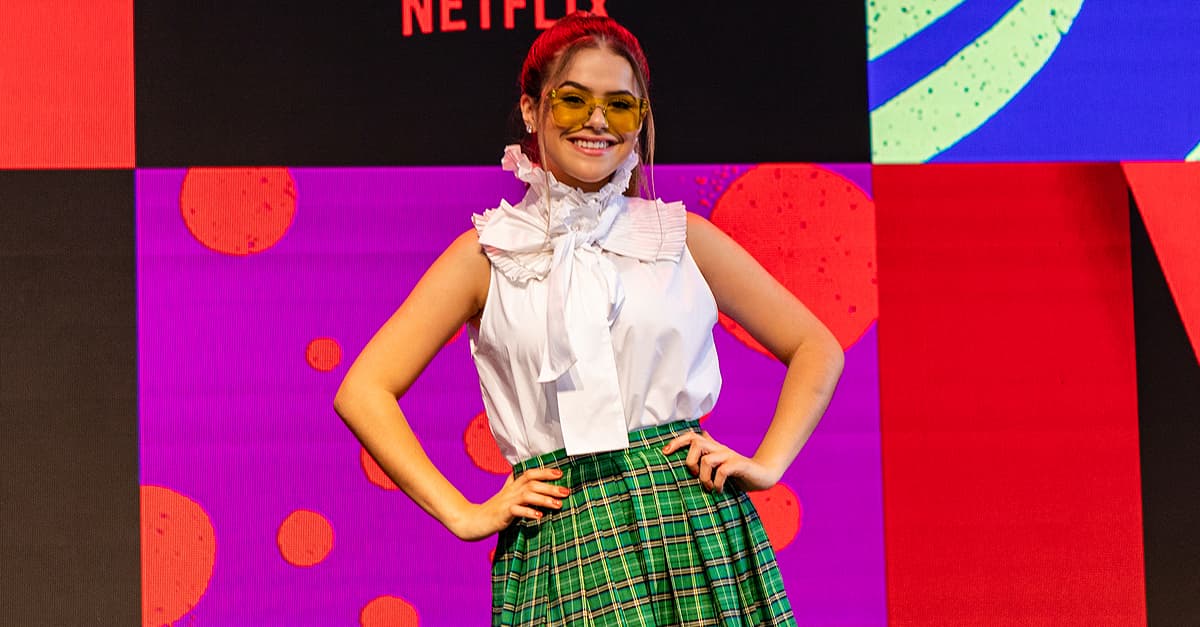 Maisa, Henry Cavill e Lily Collins estão confirmados em evento mundial da Netflix
