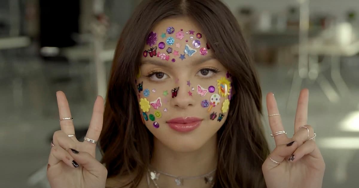 Lançamentos da Semana: Shakira, Anitta, Dilsinho, Tyla, Olivia Rodrigo, Loren Allred e mais