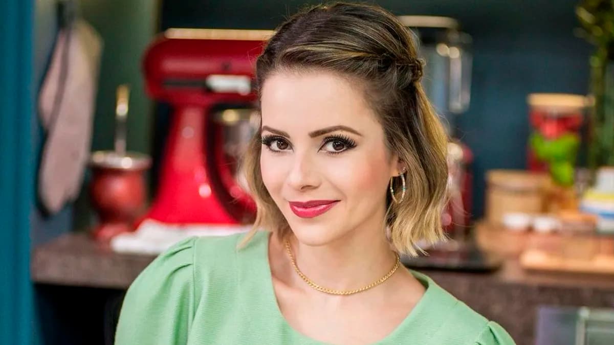 Sandy é destaque em pôster de “Evidências do Amor”