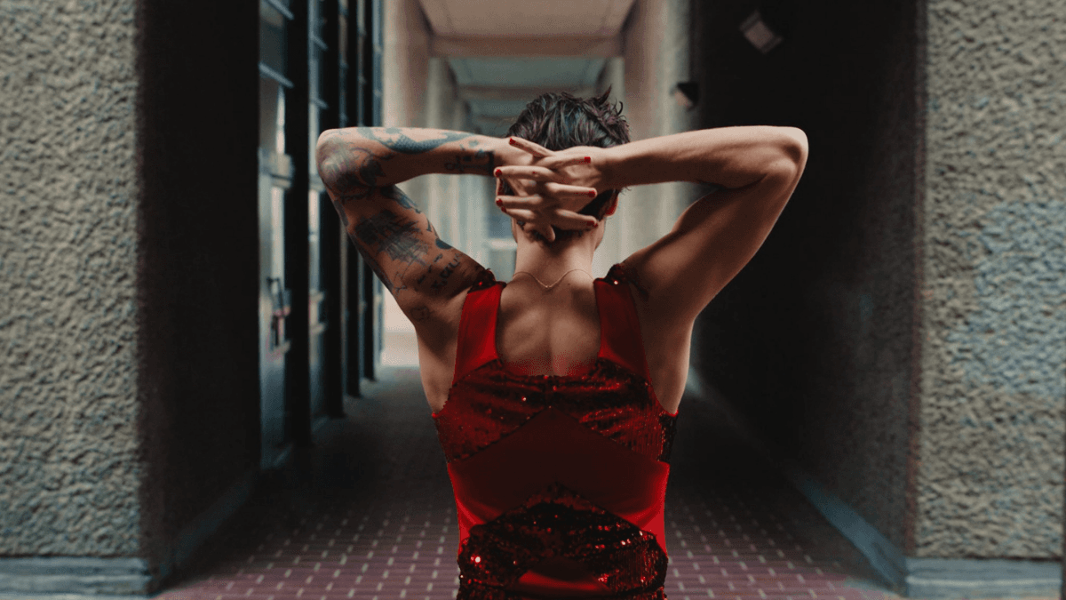 Harry Styles anuncia lançamento de “As It Was” para começo de abril; saiba mais