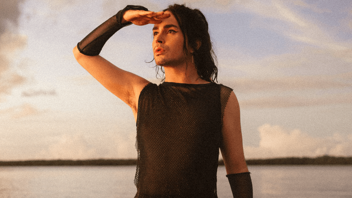 Johnny Hooker alcança 500 mil streams com  o single “Cuba”