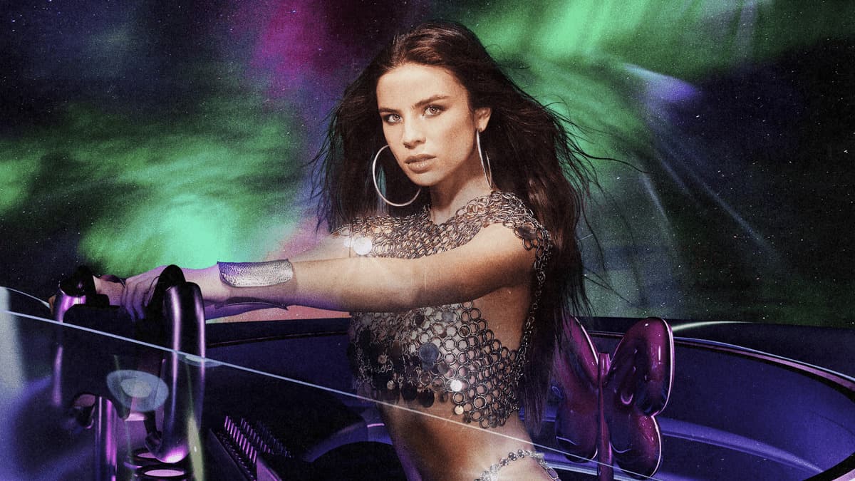 Giulia Be anuncia versão deluxe do álbum “Disco Voador”