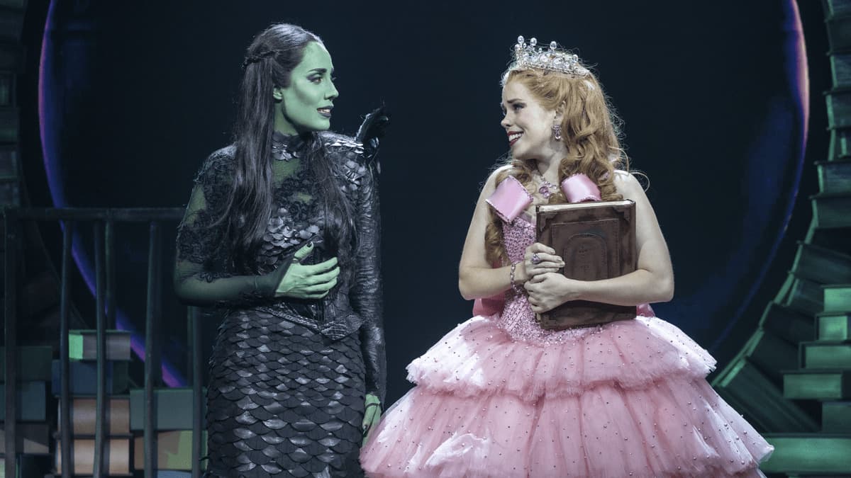 “Wicked” retorna a São Paulo numa versão totalmente repaginada que vai surpreender e encantar ainda mais