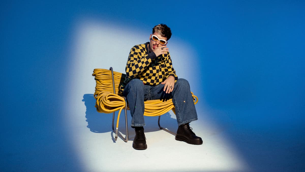 Marcelo Tofani mescla elementos de diferentes gêneros no disco de estreia “Fantasia de um amor perfeito”; ouça!