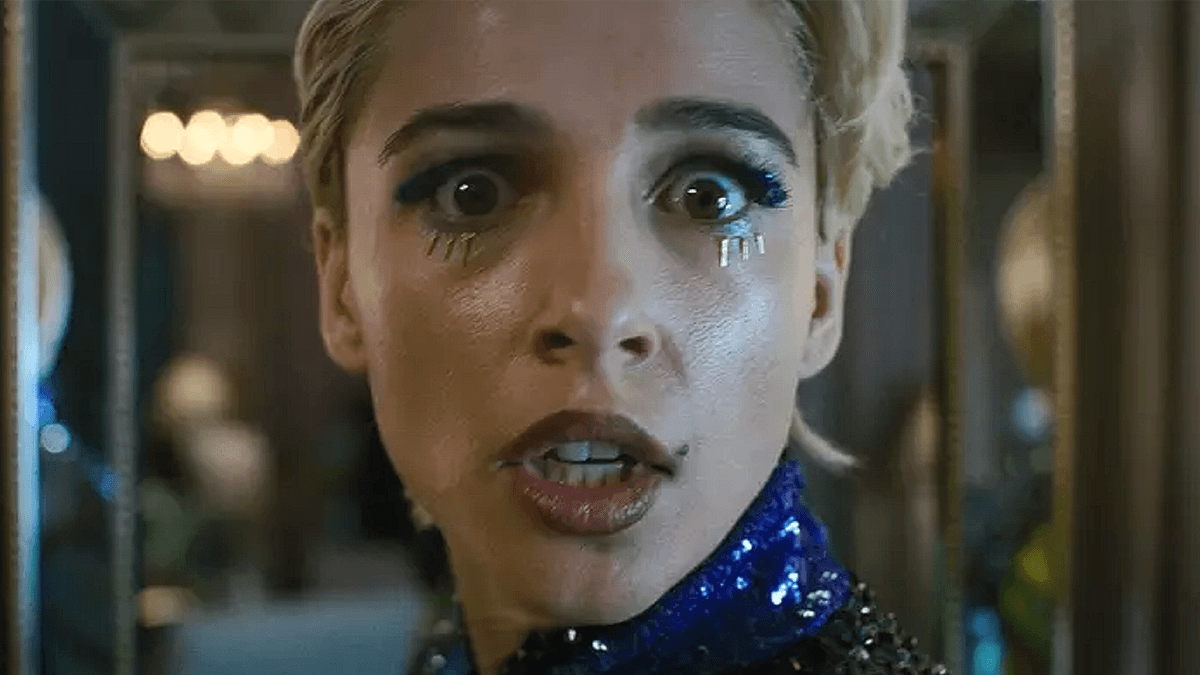 Naomi Scott é perseguida em novo trailer de “Sorria 2”