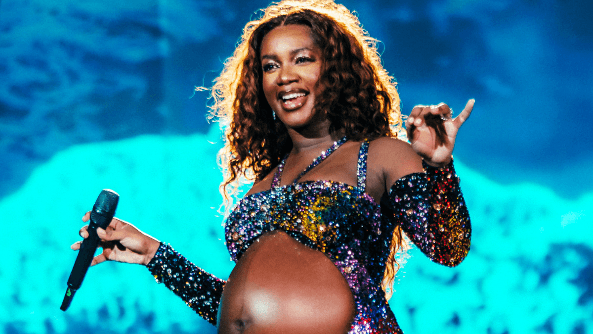 Iza apresenta show hipnotizante, conceitual e repleto de hits no Palco Sunset do Rock In Rio 2024