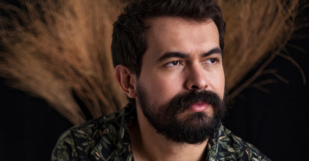 Bemti apresenta o primeiro disco solo, “era dois”, na Casa Clube Rosa Flamingo