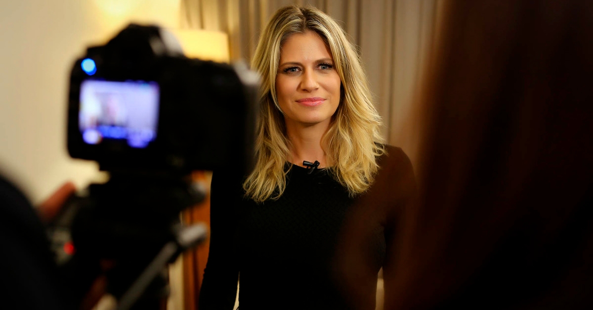 Didi Wagner e Negra Li exploram o Beco do Batman no Lugar Incomum desta segunda