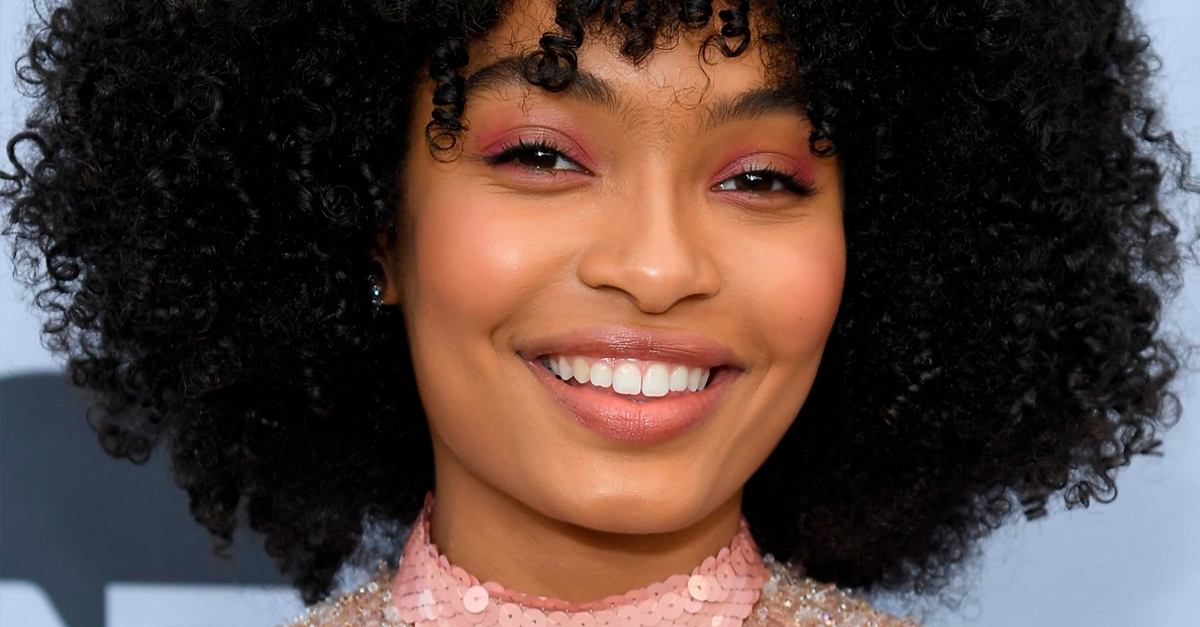 Yara Shahidi será Sininho em live action de Peter Pan