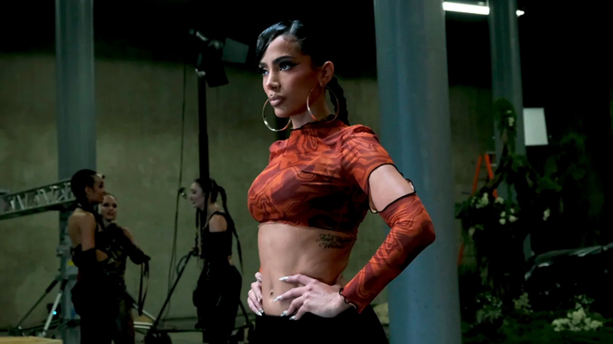 Anitta grava novo clipe e mostra bastidores; confira fotos!