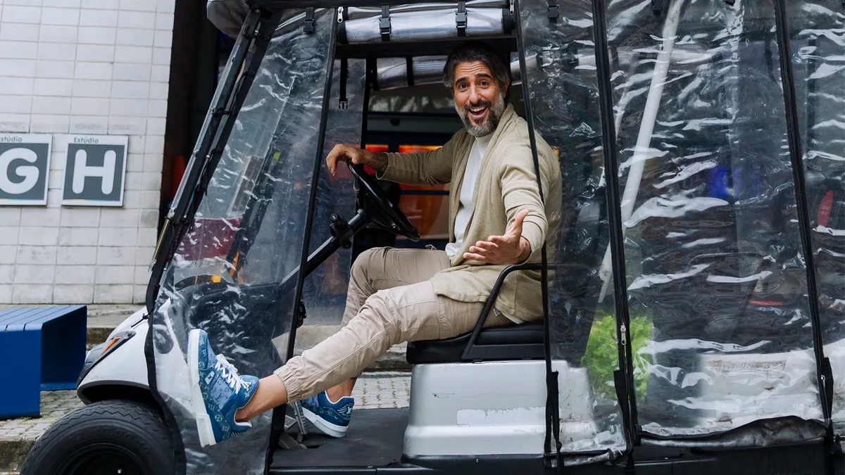 Marcos Mion continua no comando do Caldeirão em 2022