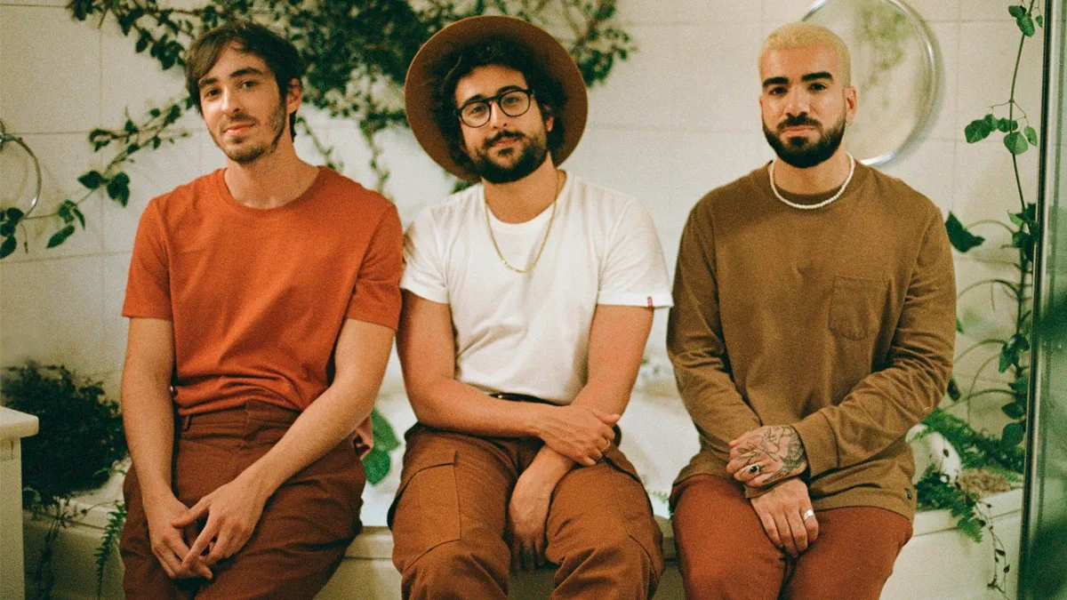 Entrevista | Zeeba e Mike, do OUTROEU, falam sobre a parceria “Vontade Lunar”