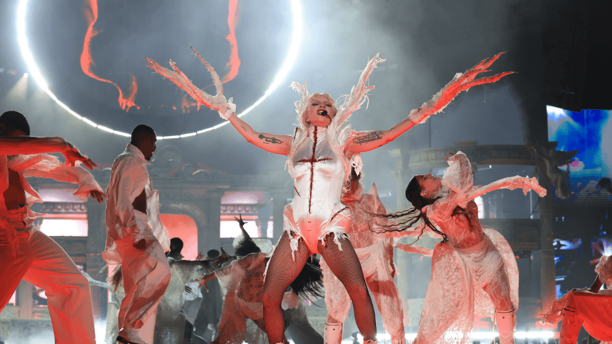 Lady Gaga surpreende fãs com anúncio do show especial “MAYHEM: Requiem” em Los Angeles